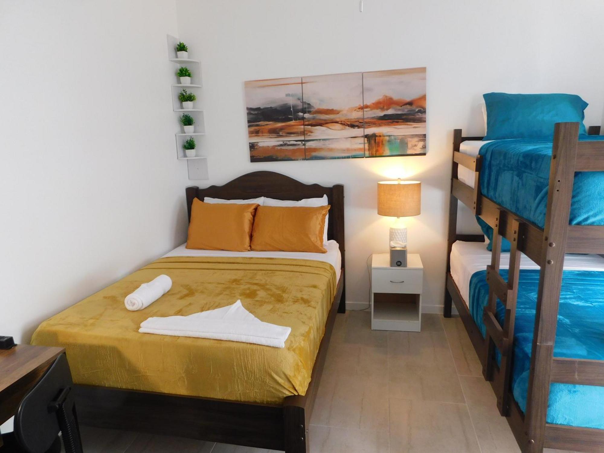 יקו Sunset 205, Sleeps Six, Next Door To The Pool, 100M To The Beach! מראה חיצוני תמונה